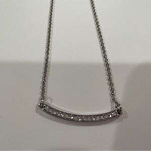 Like New Lia Sophia “Raise the Bar” necklace